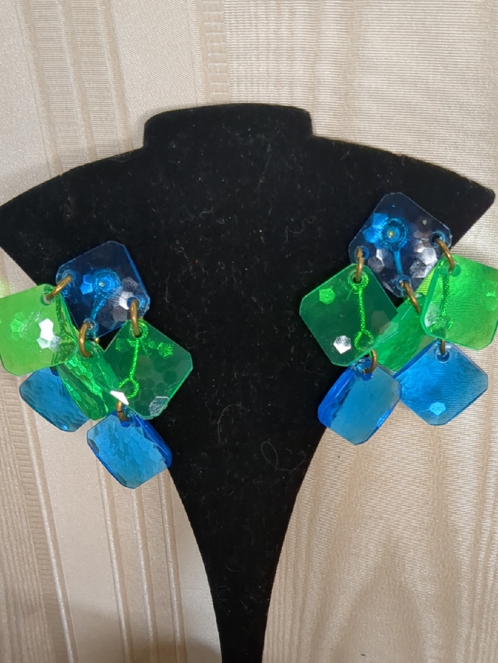 Vintage 60s Blue & Green Lucite Dangle Earrings Mod Gogo MCM